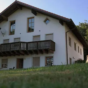 Miedl Apartment